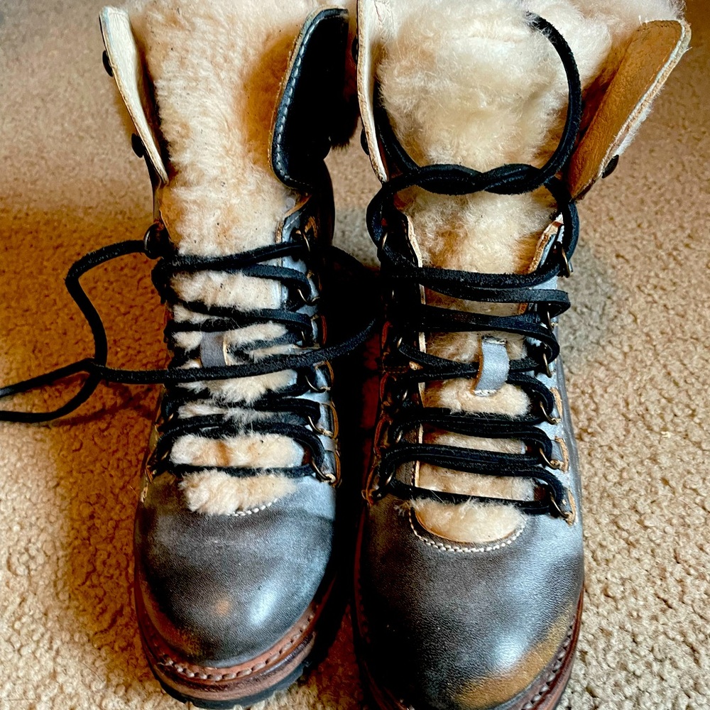 Freebird Norway ice boot